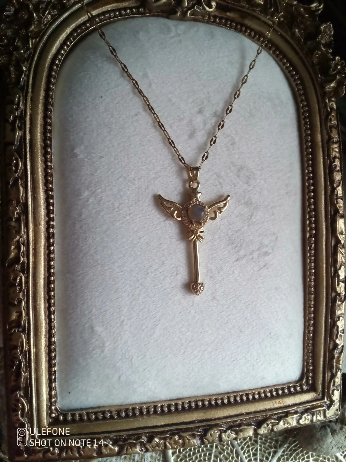 Collier clé ailée avec pierres de labradorite – photo 2